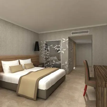 & Hotel 5*